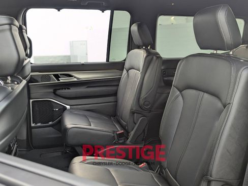 New 2026 Jeep Grand Wagoneer Limited AWD/4WD image 30