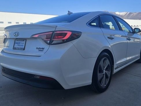Used 2017 Hyundai Sonata Limited image 5
