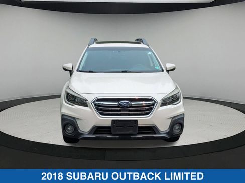Used 2018 Subaru Outback 2.5i Limited AWD/4WD image 9