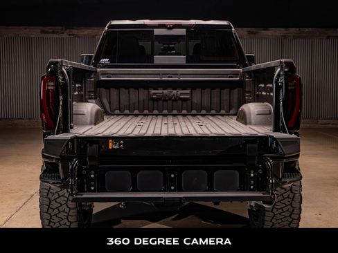 Used 2025 GMC Sierra 3500 Denali w/ Denali Reserve Package image 9