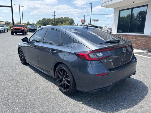 Used 2025 Honda Civic Sport image 6
