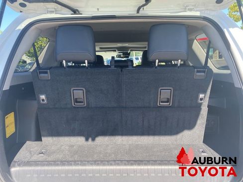 Used 2022 Toyota 4Runner SR5 Premium w/ Moonroof Package AWD/4WD image 14