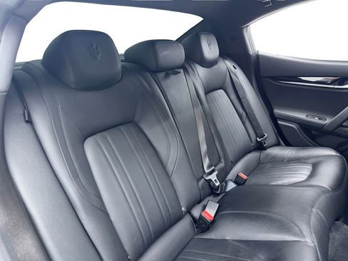 Used 2023 Maserati Ghibli Modena RWD image 41