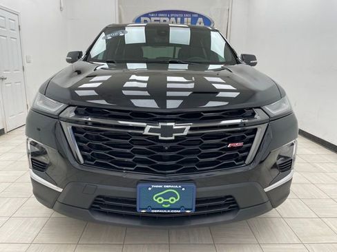 Used 2023 Chevrolet Traverse RS AWD/4WD image 21
