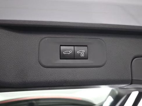 Used 2024 Toyota Grand Highlander AWD image 23