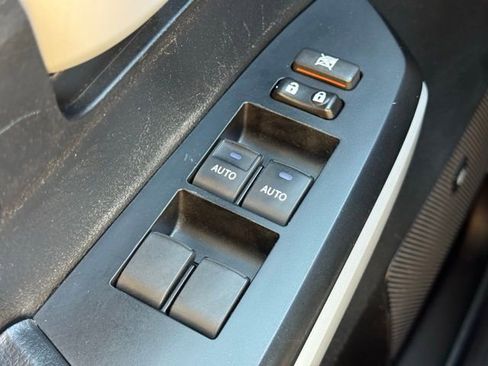 Used 2019 Toyota Tundra Limited w/ Limited Premium Package image 24