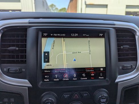 Used 2018 RAM 2500 Big Horn image 17