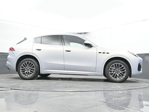 Used 2024 Maserati Grecale GT image 49