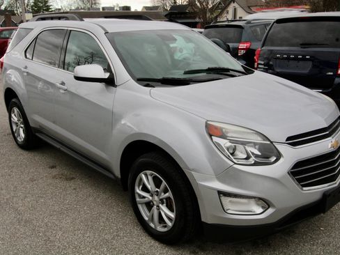 Used 2016 Chevrolet Equinox LT w/ Convenience Package image 9