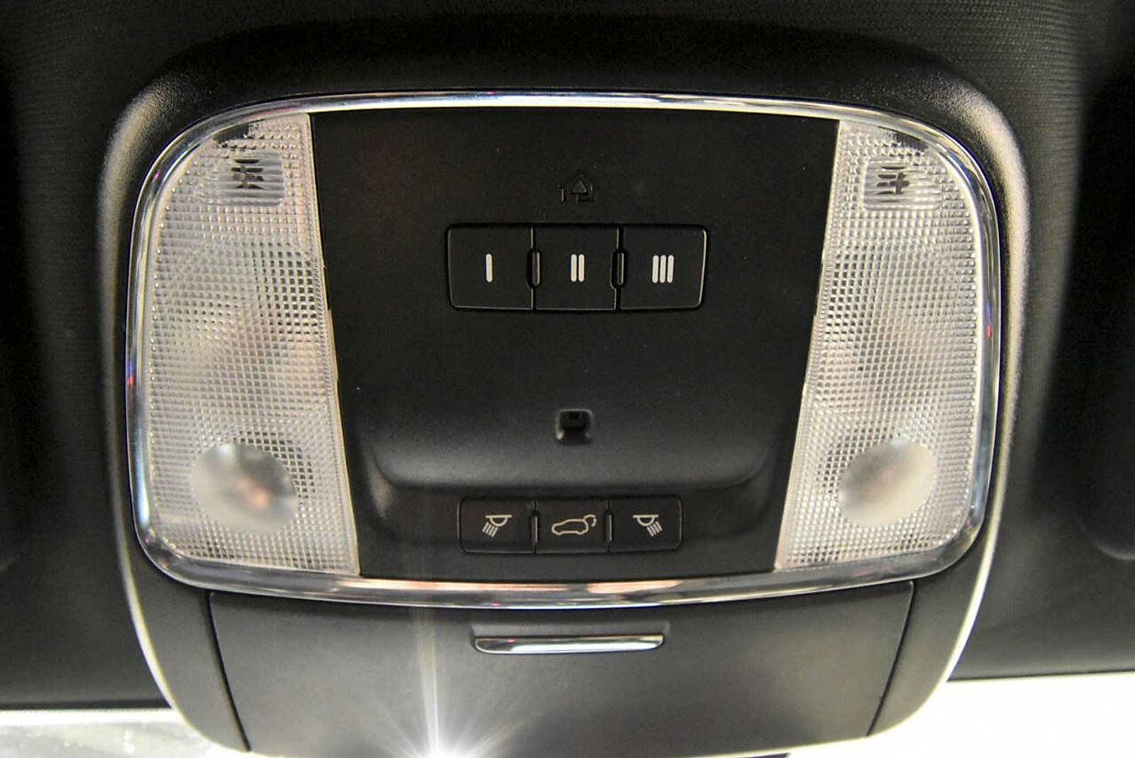 Used 2019 Dodge Durango SRT AWD/4WD image 43