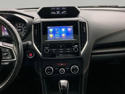 Used 2022 Subaru Crosstrek 2.0i Premium w/ Moonroof Package image 9