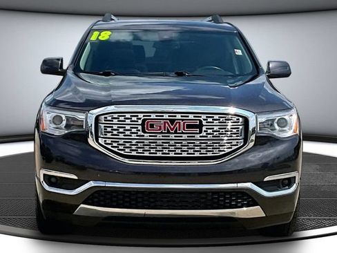 Used 2018 GMC Acadia Denali FWD image 2