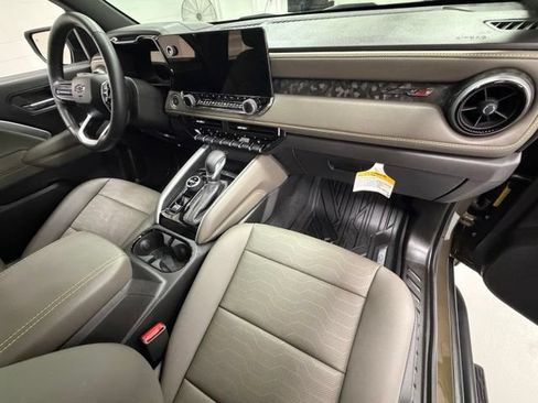 Certified 2025 Chevrolet Colorado ZR2 w/ Midnight Edition AWD/4WD image 29