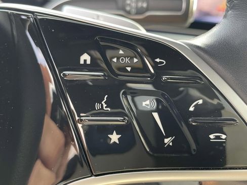 Used 2024 Mercedes-Benz GLS 450 4MATIC image 22