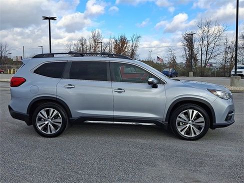 Used 2022 Subaru Ascent Touring w/ Popular Package #2A image 11