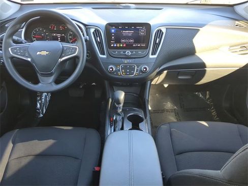 Used 2023 Chevrolet Malibu LT image 13