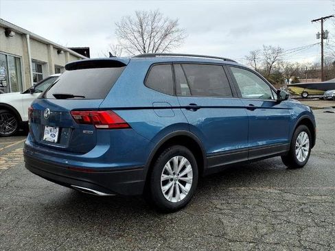 Used 2020 Volkswagen Tiguan S image 5