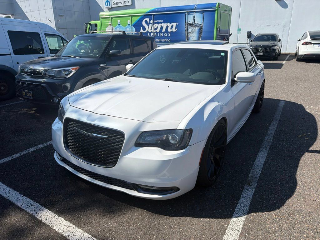 Used 2015 Chrysler 300 S RWD image 3
