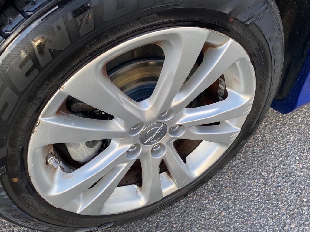 Used 2015 Chrysler 200 Limited w/ Convenience Group FWD image 18