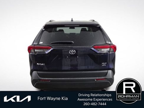 Used 2025 Toyota RAV4 XLE AWD/4WD image 8