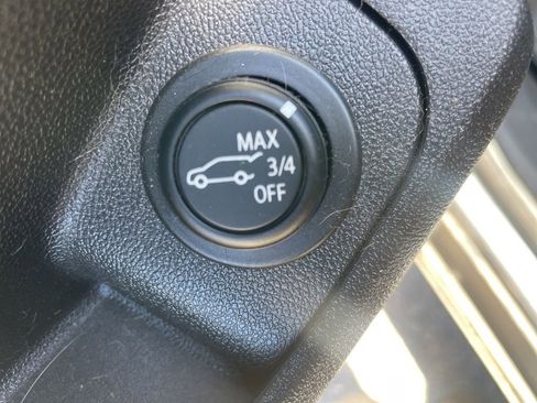 Used 2021 GMC Terrain SLT w/ Infotainment Package II AWD/4WD image 13