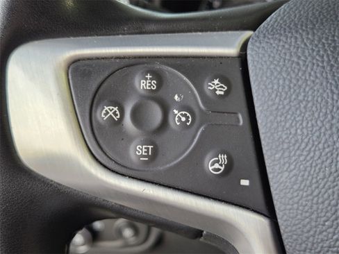 Used 2024 GMC Terrain SLT image 32