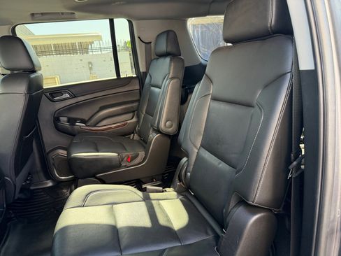 Used 2020 GMC Yukon XL SLT AWD/4WD image 16