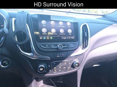 Used 2024 Chevrolet Equinox LT FWD image 17