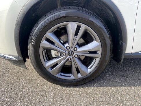 Certified 2024 Nissan Murano Platinum w/ Cargo Package image 8