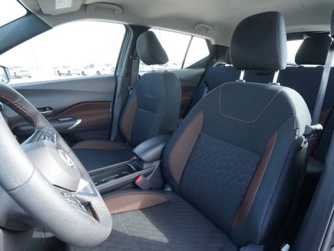 Used 2024 Nissan Kicks SR image 35