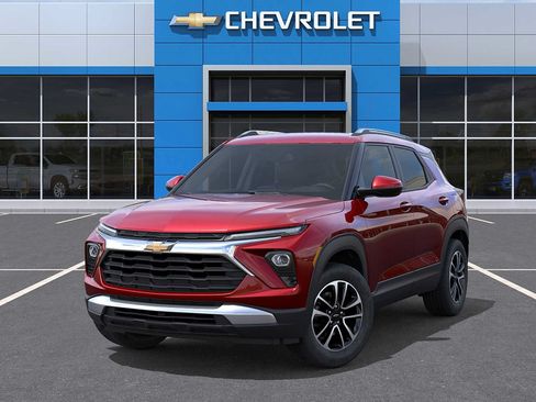 New 2026 Chevrolet TrailBlazer LT w/ LT Cold Weather Package AWD/4WD image 6