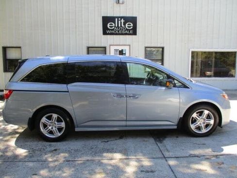 Used 2013 Honda Odyssey Touring image 6