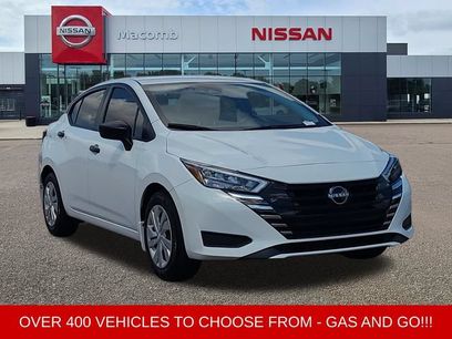 Used 2025 Nissan Versa S w/ Trunk Package