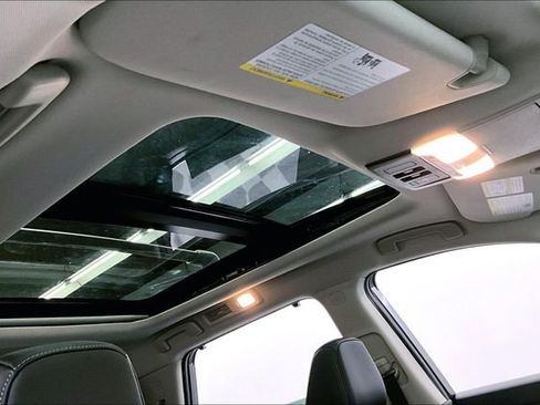 New 2025 Nissan Pathfinder Platinum w/ Lighting Package (N93) image 36