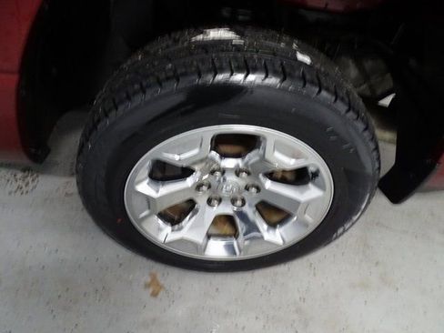 Used 2019 RAM 1500 Big Horn image 29