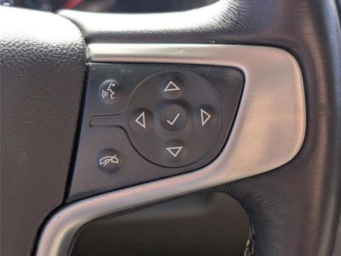 Used 2017 GMC Yukon SLT image 23