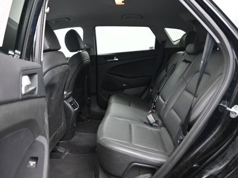 Used 2021 Hyundai Tucson Limited image 28