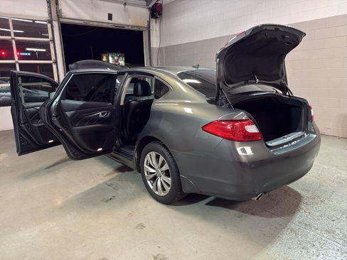 Used 2012 INFINITI M37 x w/ Premium Pkg image 10