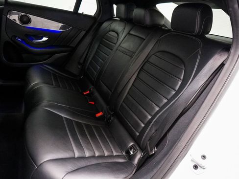 Used 2022 Mercedes-Benz GLC 300 4MATIC Coupe image 9