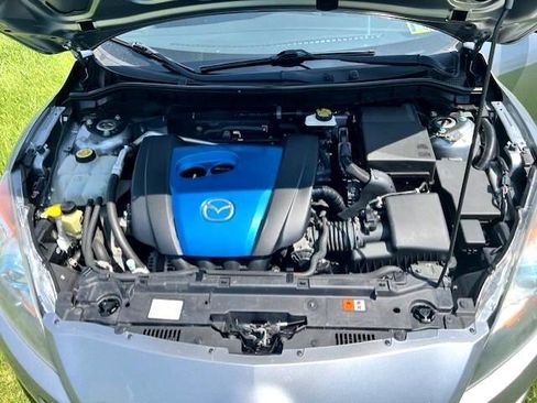 Used 2012 MAZDA MAZDA3 i Touring image 9