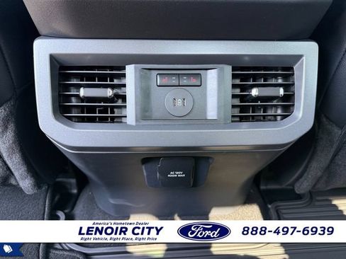 New 2026 Ford F250 Lariat w/ Lariat Premium Package AWD/4WD image 14