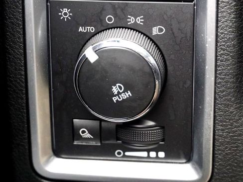 Used 2017 RAM 1500 Lone Star image 19