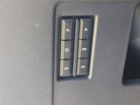 Used 2024 Ford Expedition Limited RWD image 37