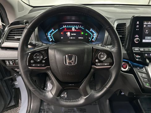 Used 2024 Honda Odyssey Elite image 13