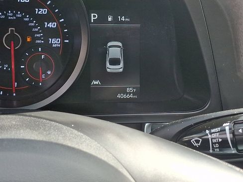 Used 2023 Hyundai Elantra SEL FWD image 20