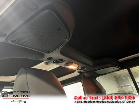 Used 2018 Jeep Wrangler Unlimited Sport S AWD/4WD image 15
