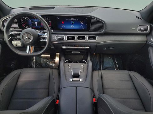 Certified 2026 Mercedes-Benz GLS 580 4MATIC image 13