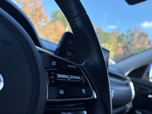 Used 2021 Kia Seltos SX w/ SX Sunroof Package image 18