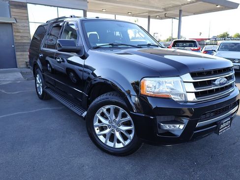 Used 2016 Ford Expedition Limited RWD image 2