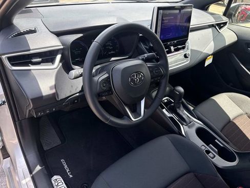 Used 2026 Toyota Corolla SE w/ SE Premium Package image 24